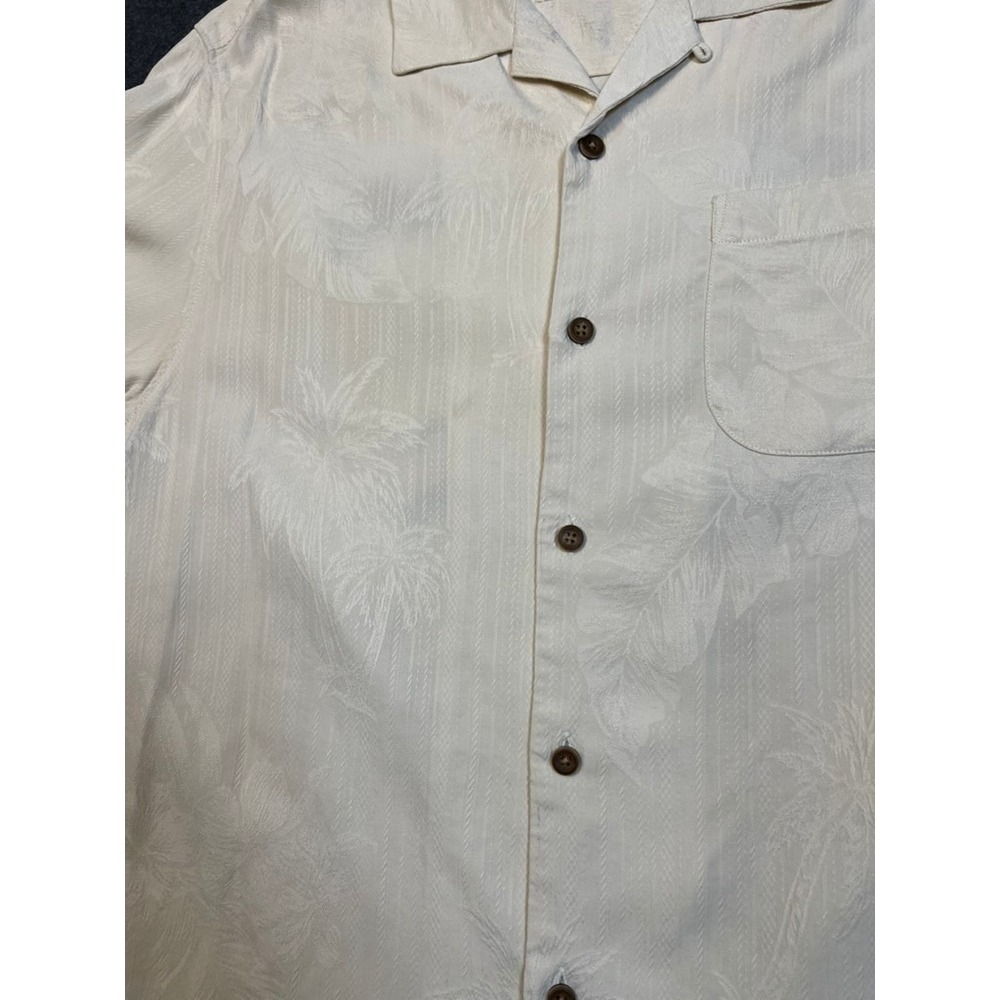 #A072 Tommy Bahama Mens Medium Silk Camp Shirt Toucan Do It Embroidered - Picture 3 of 8